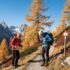 sicheres Wandern in den Bergen im Herbst